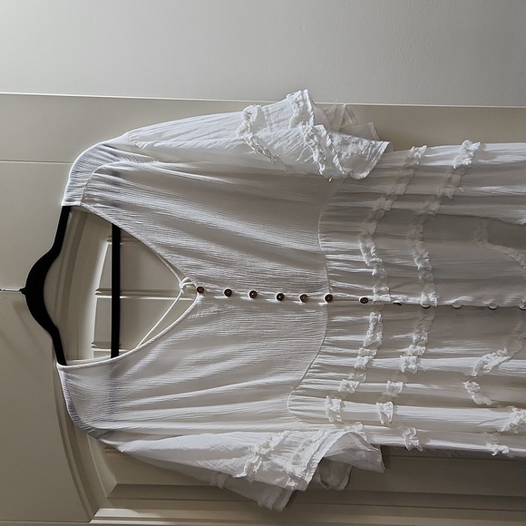 Free People - Picture 2 of 14